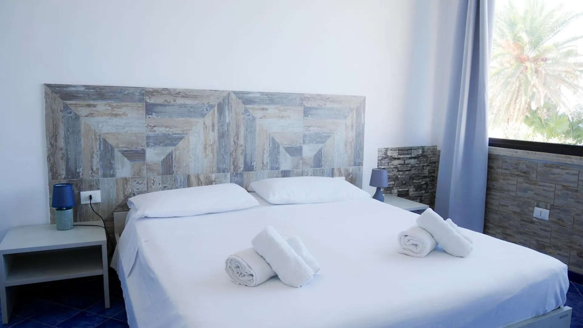 Bed and Breakfast Al Vecchio Pontile Marsala Bed & Breakfast