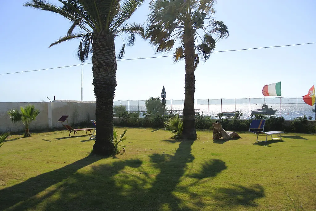*** Bed & Breakfast Bed and Breakfast Al Vecchio Pontile Marsala Italia